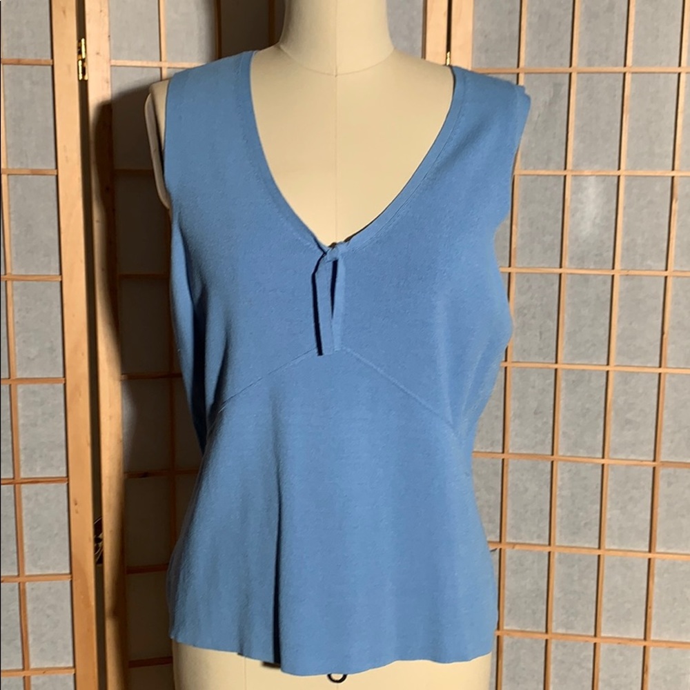 Ann Taylor extra large needed tank top.